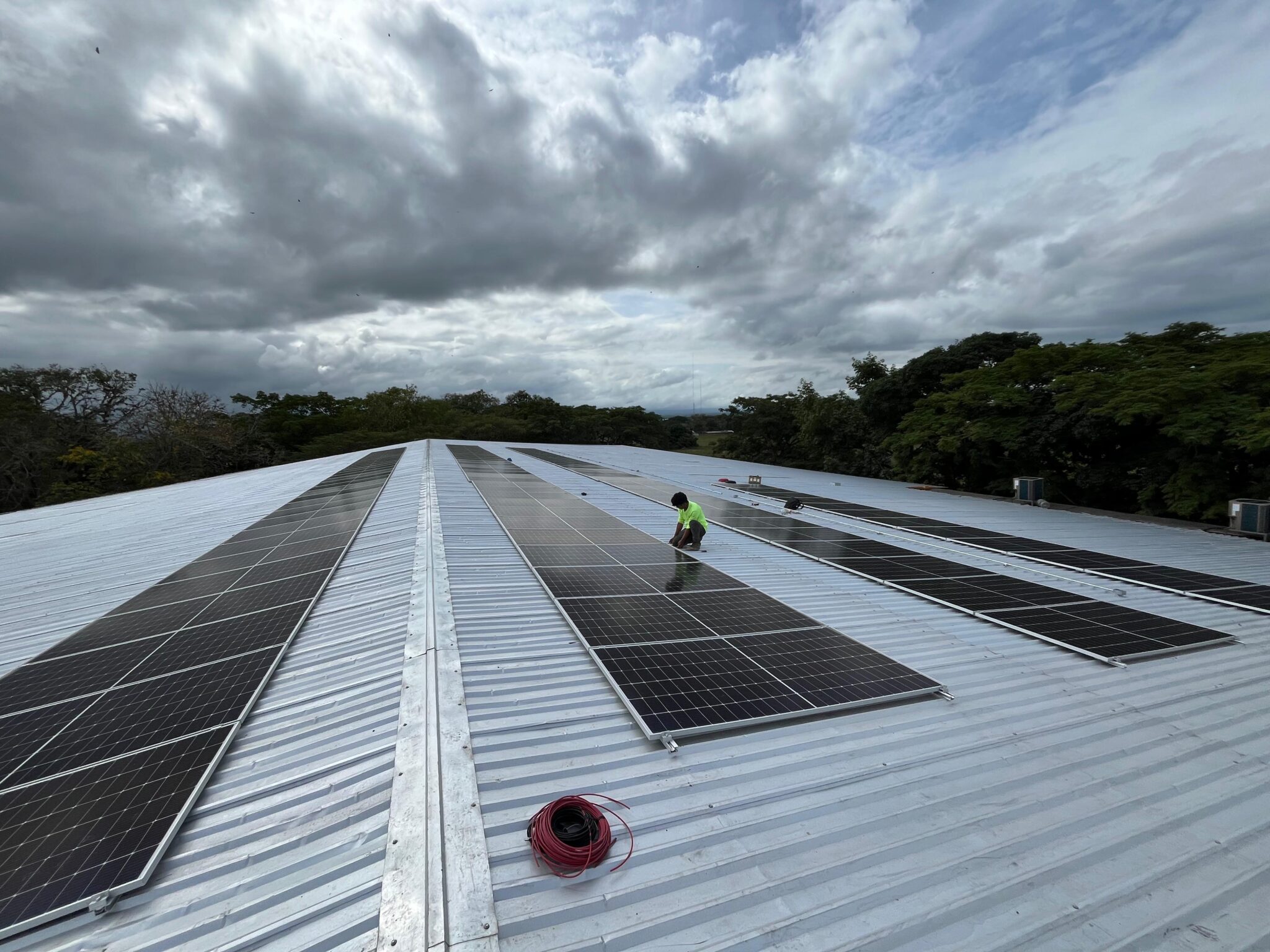 Arreglo de Paneles Solares